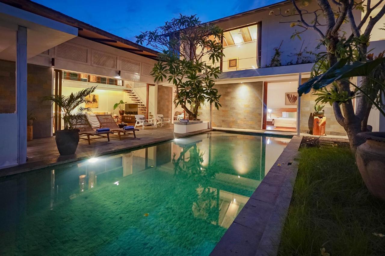 Bias Villa Seminyak Exterior foto